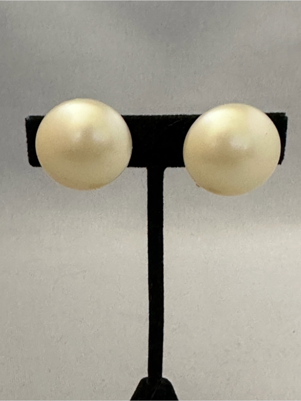 Vintage Marvella Faux Pearl Button Clip Earrings